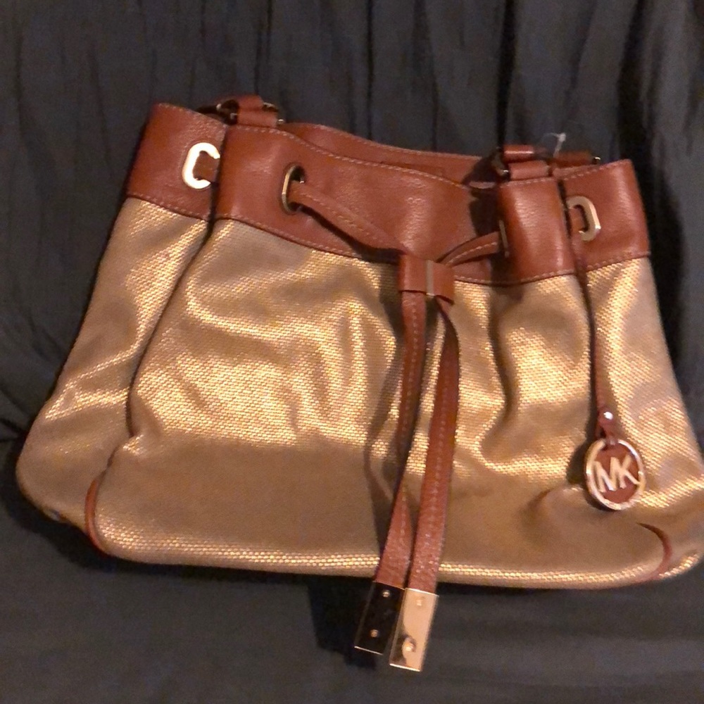 Shimmering gold hand bag